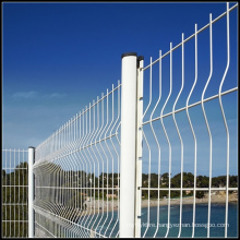 white pvc coated welded wire mesh fence